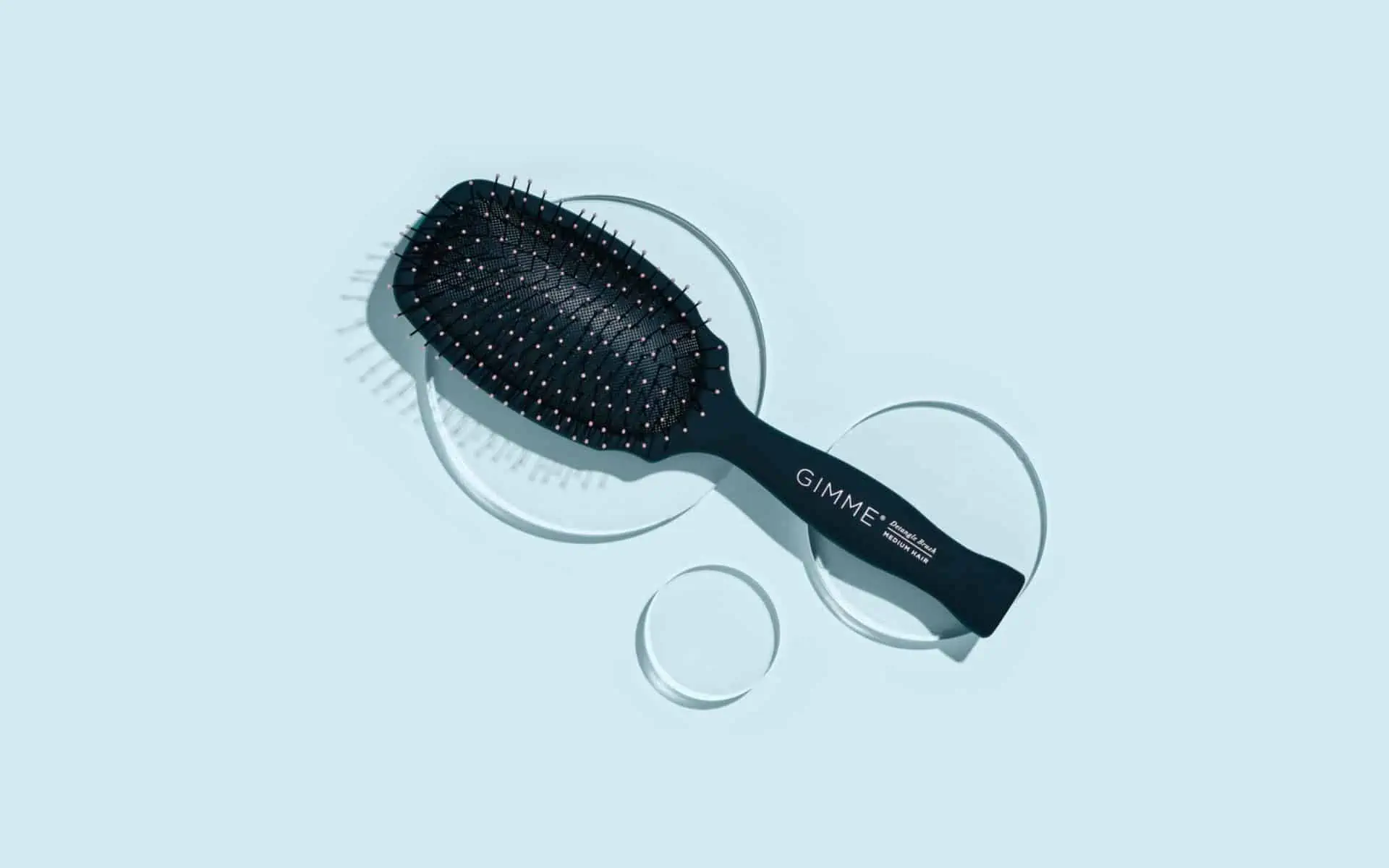 GIMME Beauty's Detangling hairbrush is innovative and 'game-changing'