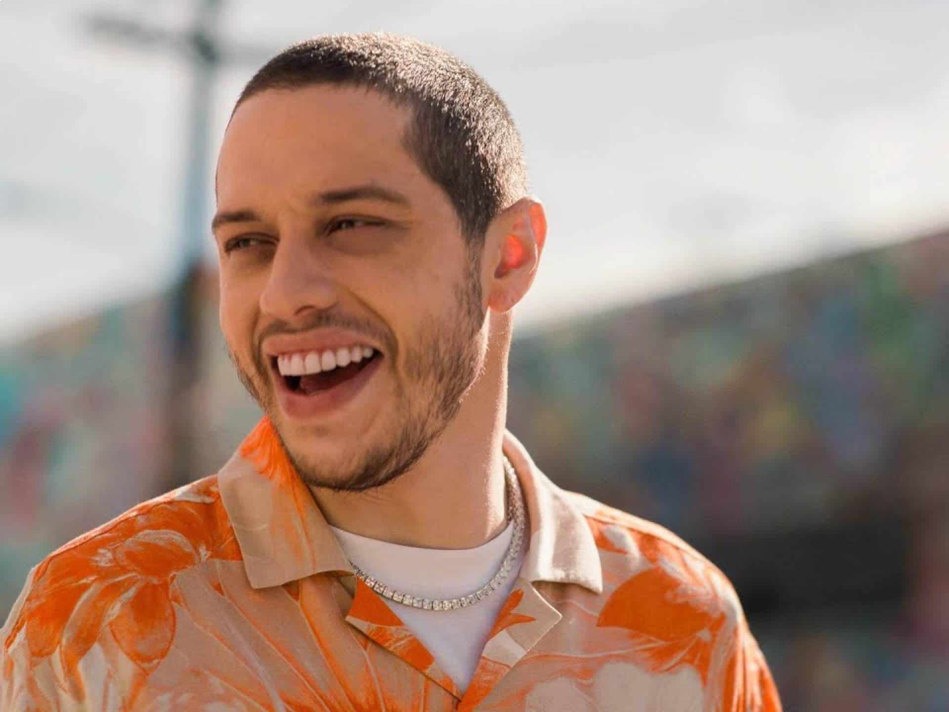 Pete Davidson Stars in a New H&M Campaign Capturing The Fresh Energy in Menswear