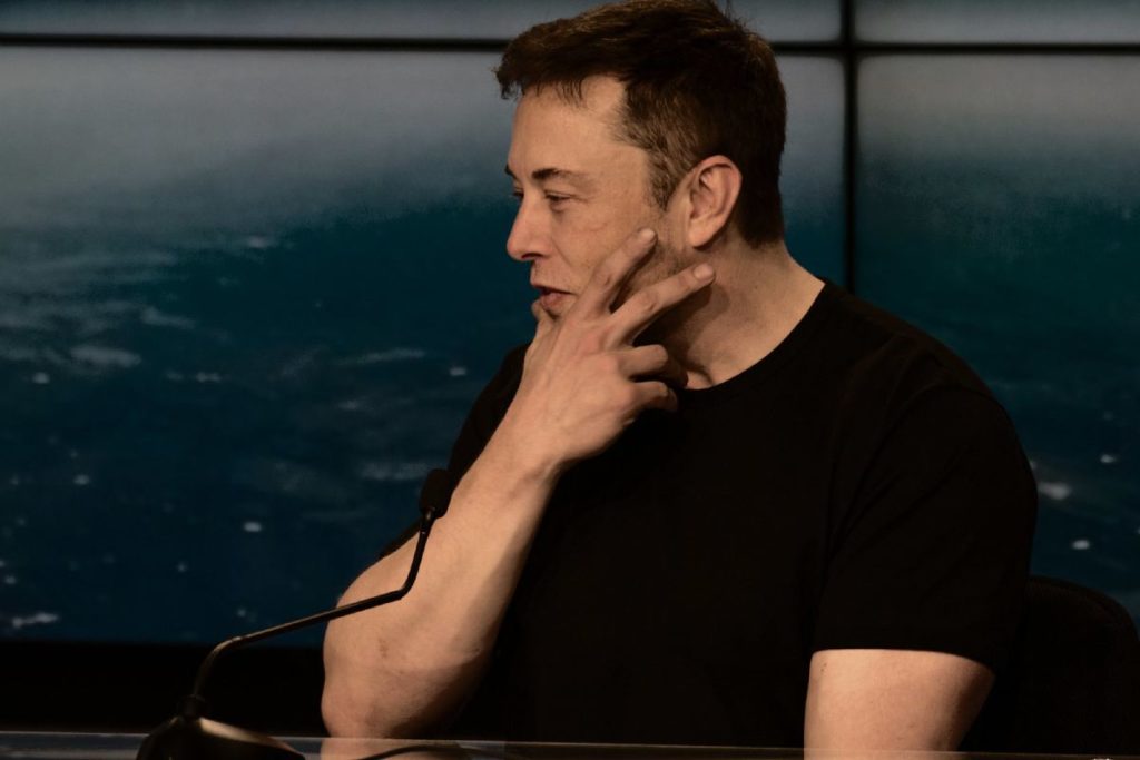 Twitter Searches for Its Soul as Musk Buyout Nears
