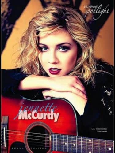 Jennette McCurdy   XPoster Rare Perf #IDPP