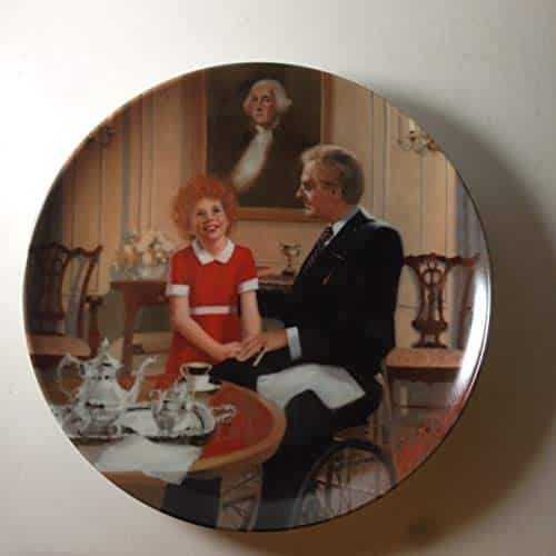 Knowles Tomorrow Annie Collector's Plate Series