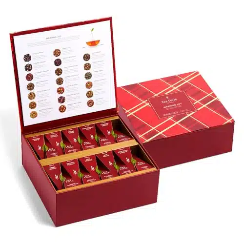 Tea Forte Tea Chest with Handcrafted Pyramid Tea Infusers   Warming Joy Plaid